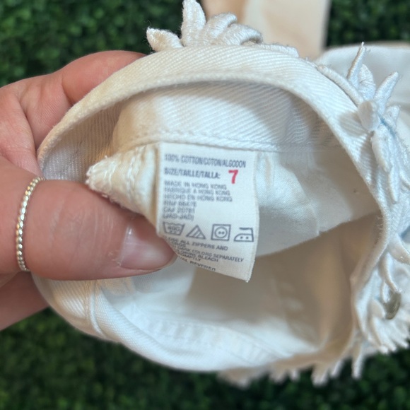 Tommy jeans EUC daisy embellishmented cropped jeans - Picture 4 of 5